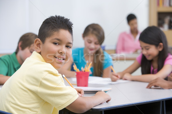 école élémentaire classe Homme enfants enfant crayon [[stock_photo]] © monkey_business