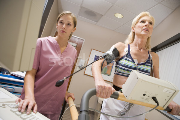 Krankenschwester Patienten Gesundheit überprüfen Frauen medizinischen Stock foto © monkey_business