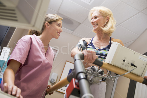 Krankenschwester Patienten Gesundheit überprüfen medizinischen Krankenhaus Stock foto © monkey_business