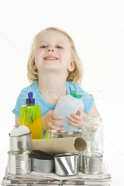 Kind helfen Recycling Zeitung Glas Flasche Stock foto © monkey_business