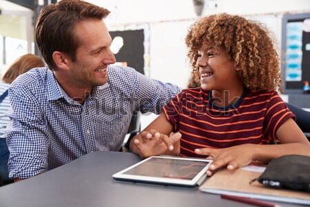 Stock foto: Lehrer · Schülerin · High · School · Klasse · Buch · Mann