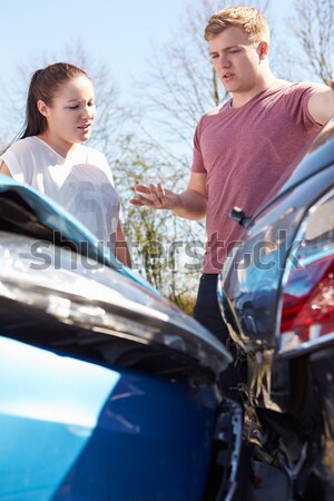 Foto d'archivio: Uomo · donna · argomento · traffico · incidente · arrabbiato