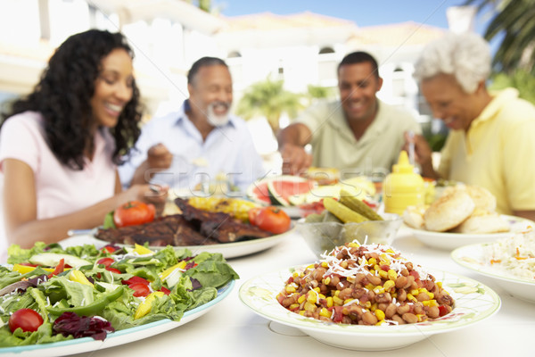 Familie Essen Fresko Essen Essen Frauen Stock foto © monkey_business