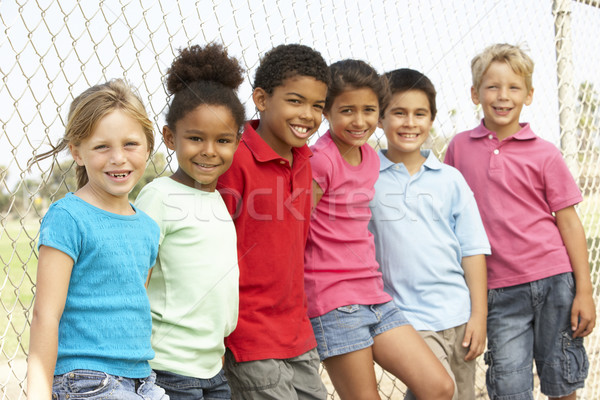 Csoport gyerekek játszik park gyermek lányok Stock fotó © monkey_business