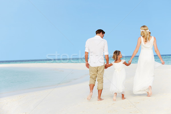 Family At Beautiful Beach Wedding Stock photo © monkey_business