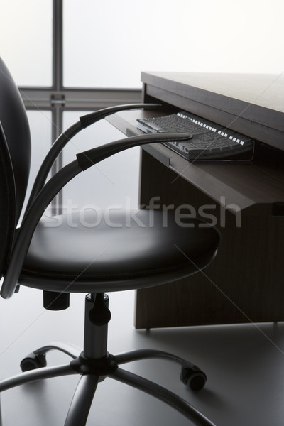 üres irodai szék asztal számítógép billentyűzet szék bútor Stock fotó © monkey_business