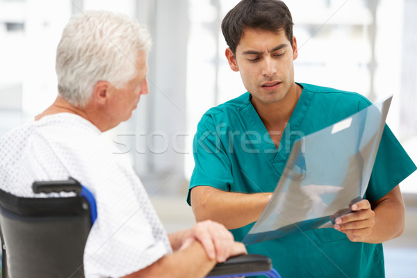 Stock foto: Senior · Patienten · jungen · Arzt · Mann · Arbeit