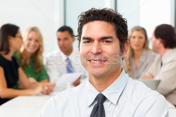 Portret om de afaceri şedinţei sala de consiliu tabel afaceri Imagine de stoc © monkey_business