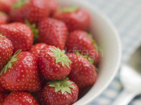 Bol anglais fraises alimentaire été fraise [[stock_photo]] © monkey_business