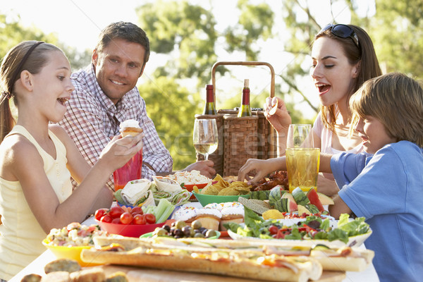 Alimentos vino hombre vidrio nino padre Foto stock © monkey_business