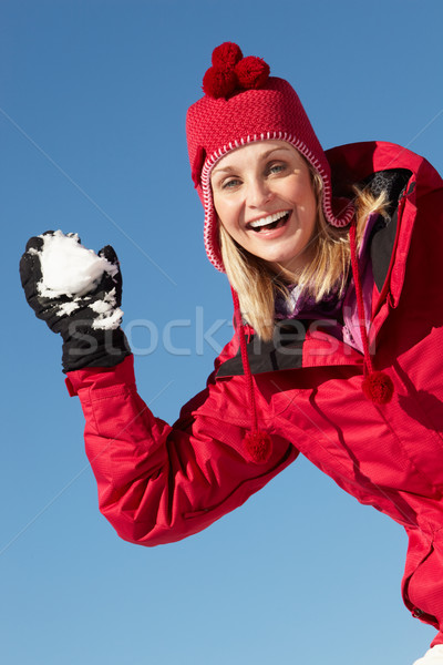 Frau Schneeball tragen Kleidung Ski Stock foto © monkey_business