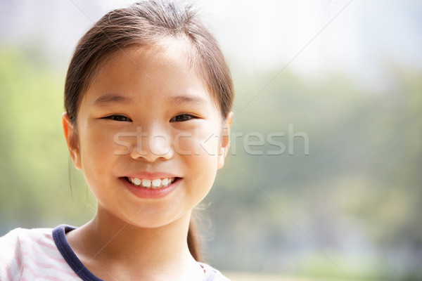 Tête épaules portrait chinois fille enfants Photo stock © monkey_business