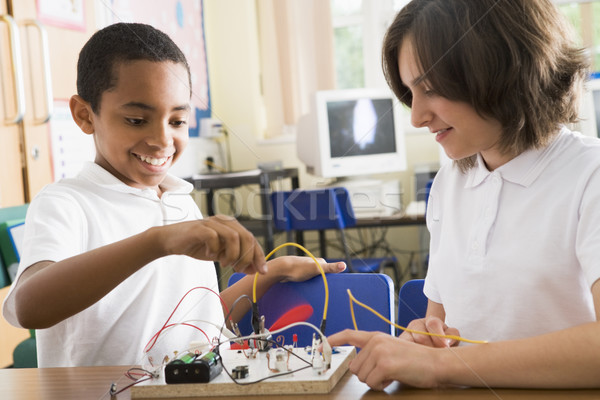 Stockfoto: Schoolkinderen · wetenschap · klasse · werken · jongen · klas