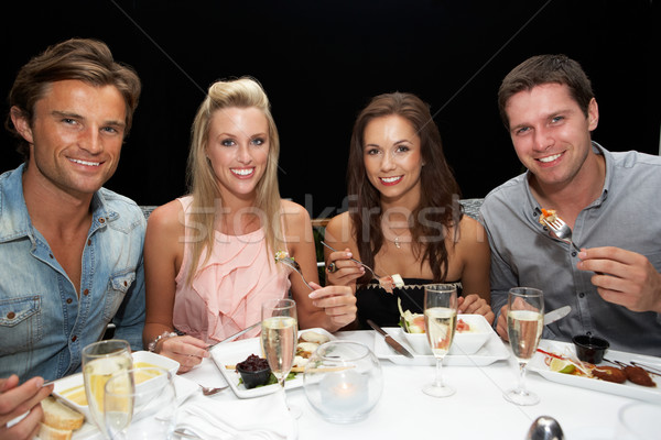 Stockfoto: Twee · jonge · paren · restaurant · man · vrouwen