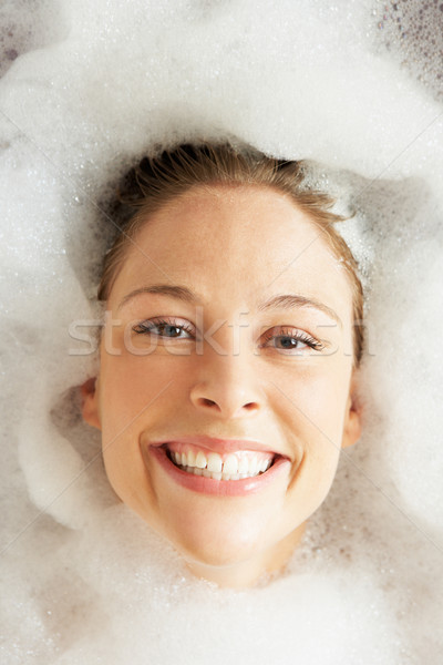 Frau entspannenden Blase Bad Gesicht Frauen Stock foto © monkey_business