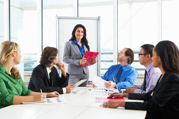 Femme d'affaires réunion boardroom affaires femme femmes [[stock_photo]] © monkey_business