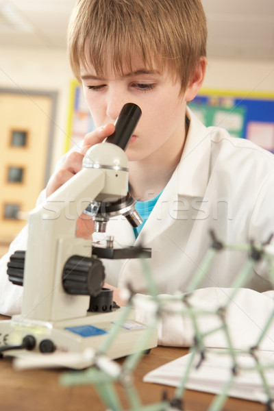 Stockfoto: Mannelijke · student · wetenschap · klasse · naar