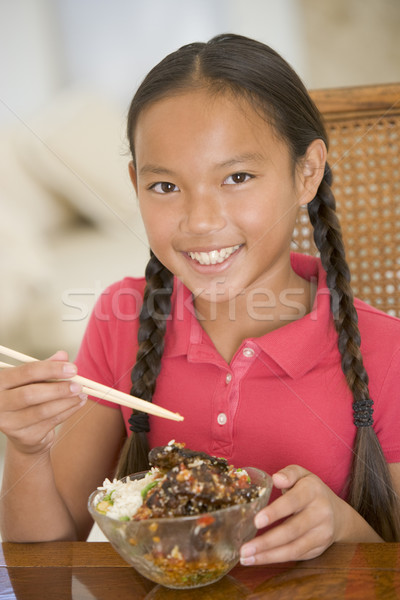 Fiatal lány ebédlő eszik kínai étel mosolyog lány Stock fotó © monkey_business