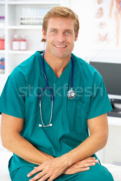 Ritratto chirurgo medico ufficio uomo felice Foto d'archivio © monkey_business