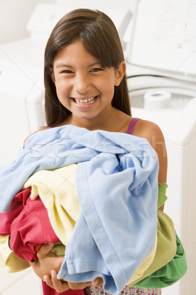 Foto stock: Joven · lavandería · feliz · sonriendo · color · pie