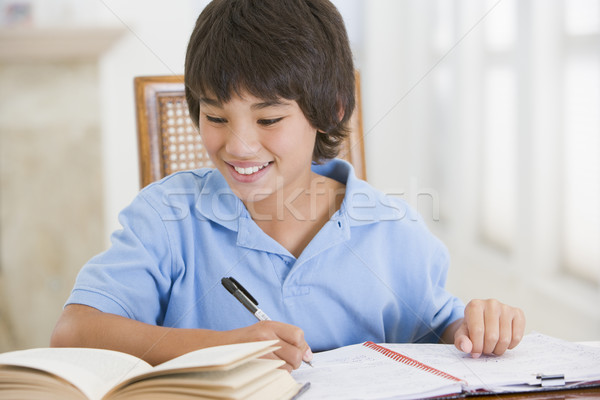мальчика домашнее задание книга ребенка таблице китайский Сток-фото © monkey_business