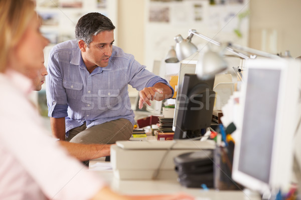 [[stock_photo]]: Travailleurs · occupés · Creative · employés · de · bureau · bureau · affaires