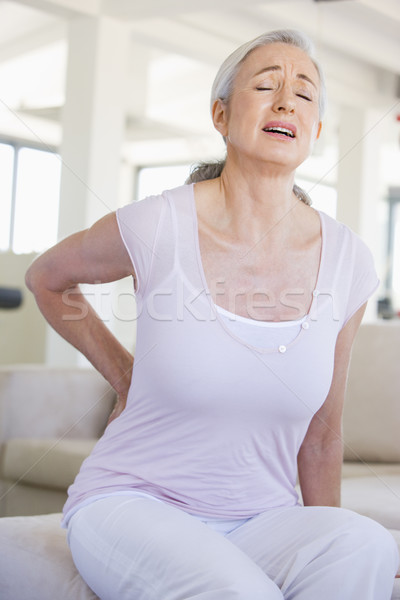 Vrouw rugpijn Maakt een reservekopie pijn ziek senior Stockfoto © monkey_business