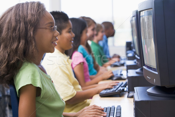 Stock fotó: általános · iskola · számítógép · osztály · női · lány · gyerekek