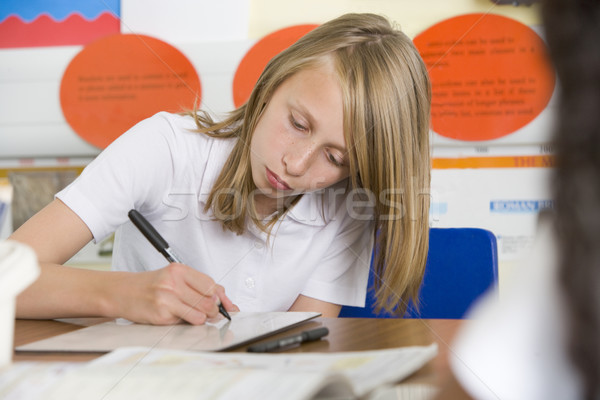 Studentessa studiare classe bambino istruzione iscritto Foto d'archivio © monkey_business