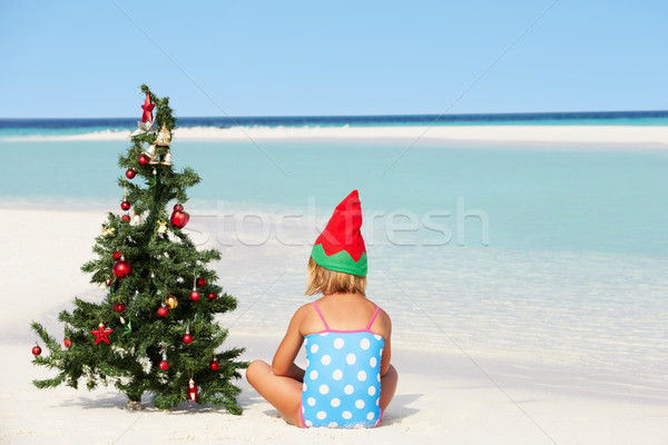 Stockfoto: Meisje · vergadering · strand · kerstboom · hoed · kind