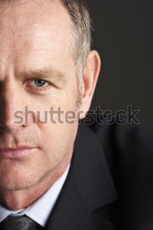 [[stock_photo]]: Portrait · homme · jeunes · pense · studio