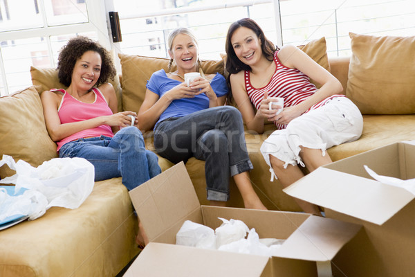 Drei entspannenden Kaffee Boxen neues Zuhause Stock foto © monkey_business
