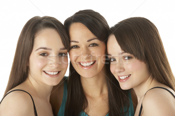 Estúdio retrato três mulheres jovens mulher grupo Foto stock © monkey_business