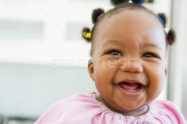 Baby drinnen lachen Mädchen Porträt weiblichen Stock foto © monkey_business