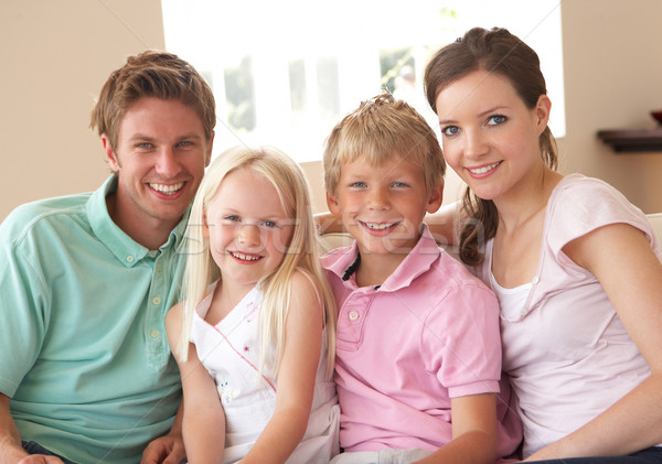 Famille séance canapé maison ensemble enfant [[stock_photo]] © monkey_business