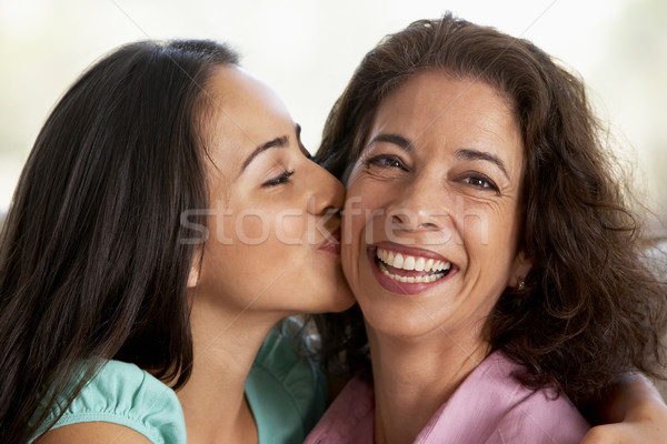 Anne kız birlikte ev aile kız Stok fotoğraf © monkey_business