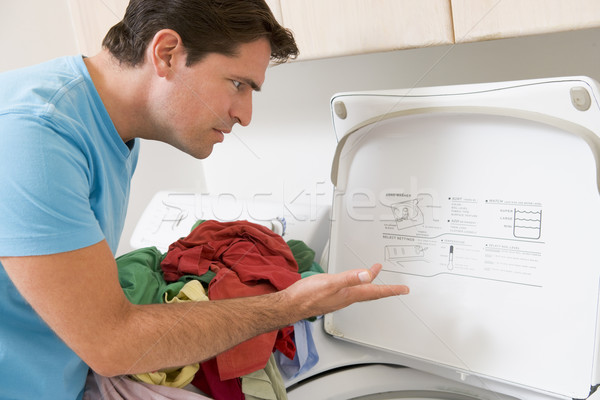 Mann Wäsche home Farbe stehen Waschen Stock foto © monkey_business