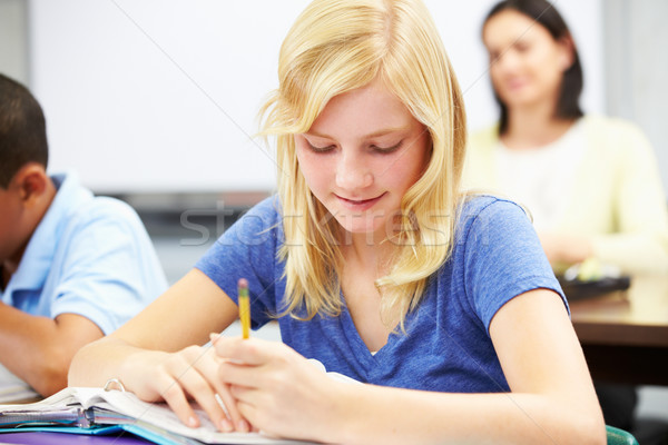 Leerlingen studeren klas vrouw meisje boek Stockfoto © monkey_business