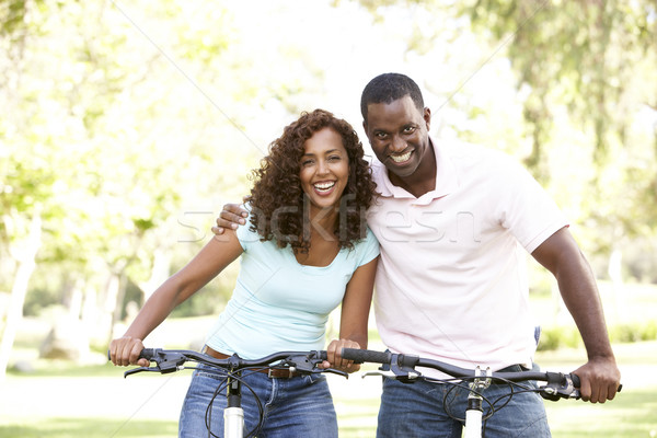 Foto stock: Casal · ciclo · parque · sorrir · homem · feliz