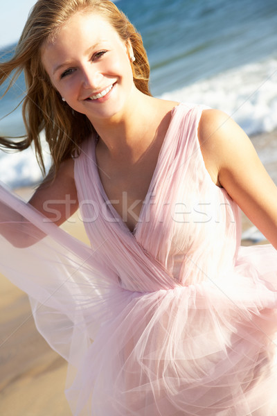 Atraente vestir férias na praia praia Foto stock © monkey_business
