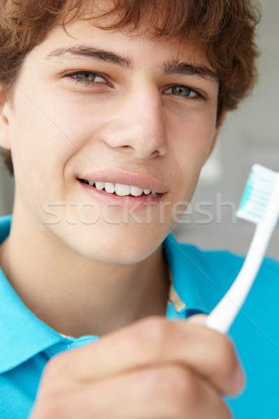 十幾歲的男孩 牙刷 青少年 青少年 青年 清潔 商業照片 © monkey_business