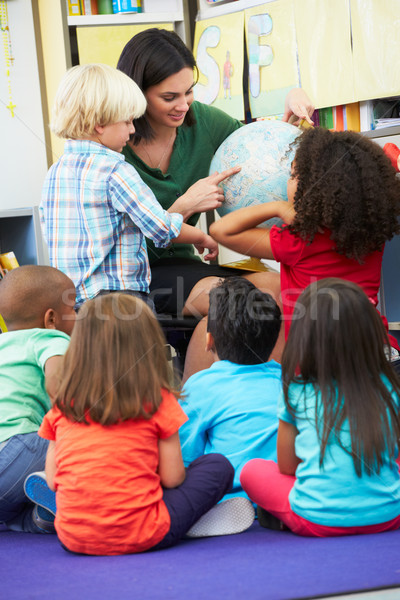 Foto d'archivio: Elementare · geografia · classe · insegnante · scuola