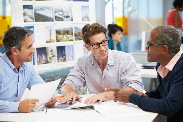 Groep mannen vergadering creatieve kantoor business Stockfoto © monkey_business