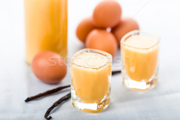 Huevo licor gafas frescos vainilla huevos Foto stock © Moradoheath