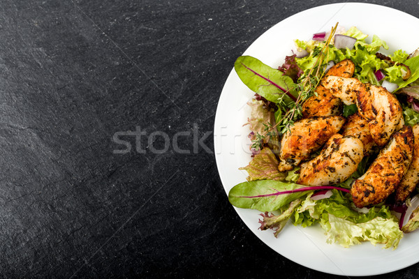 Petto di pollo insalata fresche pomodoro mangiare barbecue Foto d'archivio © Moradoheath