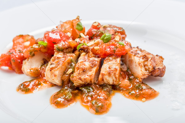 Petto di pollo pomodoro basilico salsa salsa di pomodoro lavanda Foto d'archivio © Moradoheath