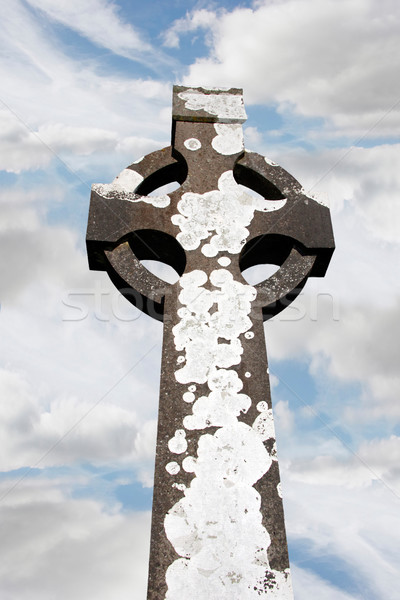 Celtic kamień krzyż irlandzki cmentarz niebo Zdjęcia stock © morrbyte