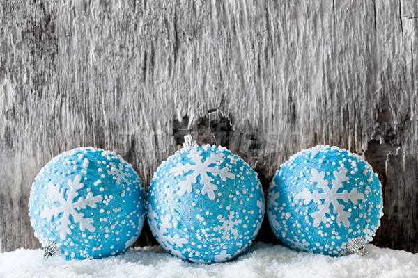 Blau Lichtbild Weihnachten Kugeln Grunen Stock Foto C Mpessaris 6123217 Stockfresh