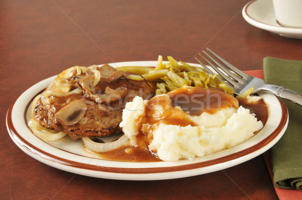 Steak Kartoffeln Soße grünen Bohnen Abendessen Platte Stock foto © MSPhotographic