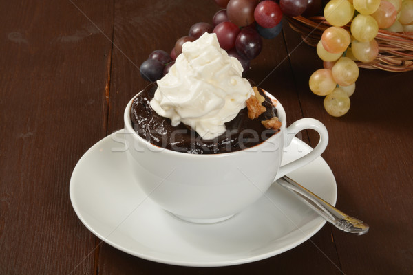 Stockfoto: Chocolade · pudding · beker · slagroom · voedsel